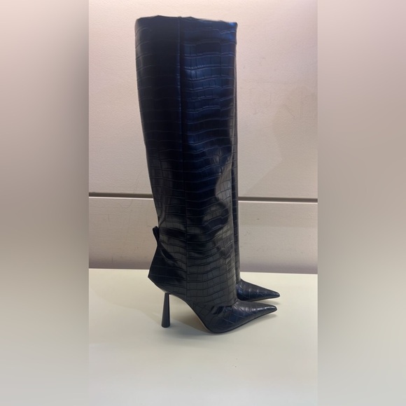 Gia Borghini Shoes - Gia Borghini Black Heeled Boots with Luxurious Texture